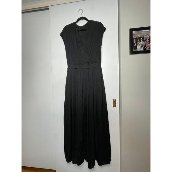 Halara V Neck Short Sleeve Side Pocket Wide Leg Flowy Waffle Casual Jumpsuit NWT - Picture 2 of 16